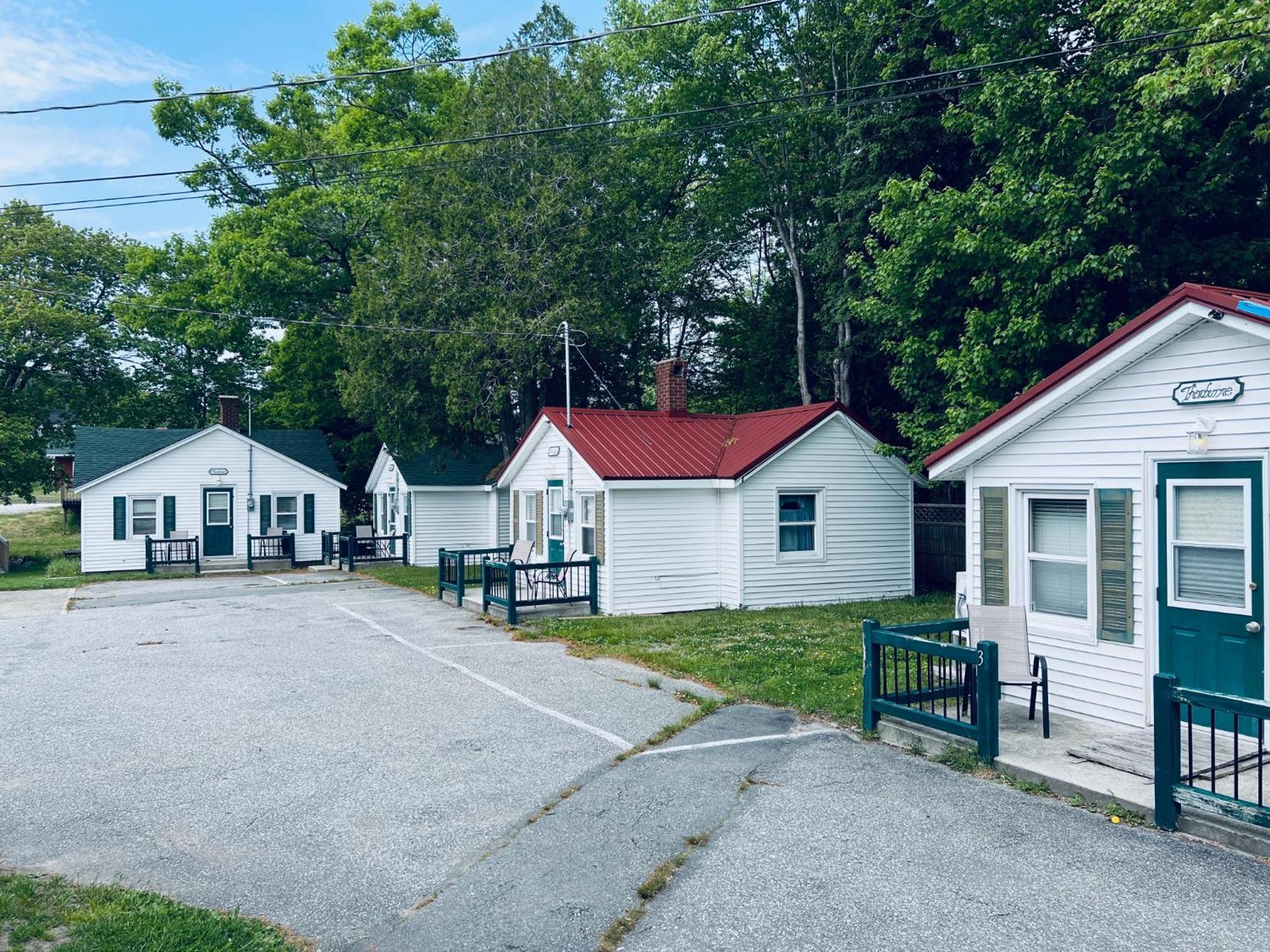 שלבורן Mackenzie Motel & Cottages מראה חיצוני תמונה